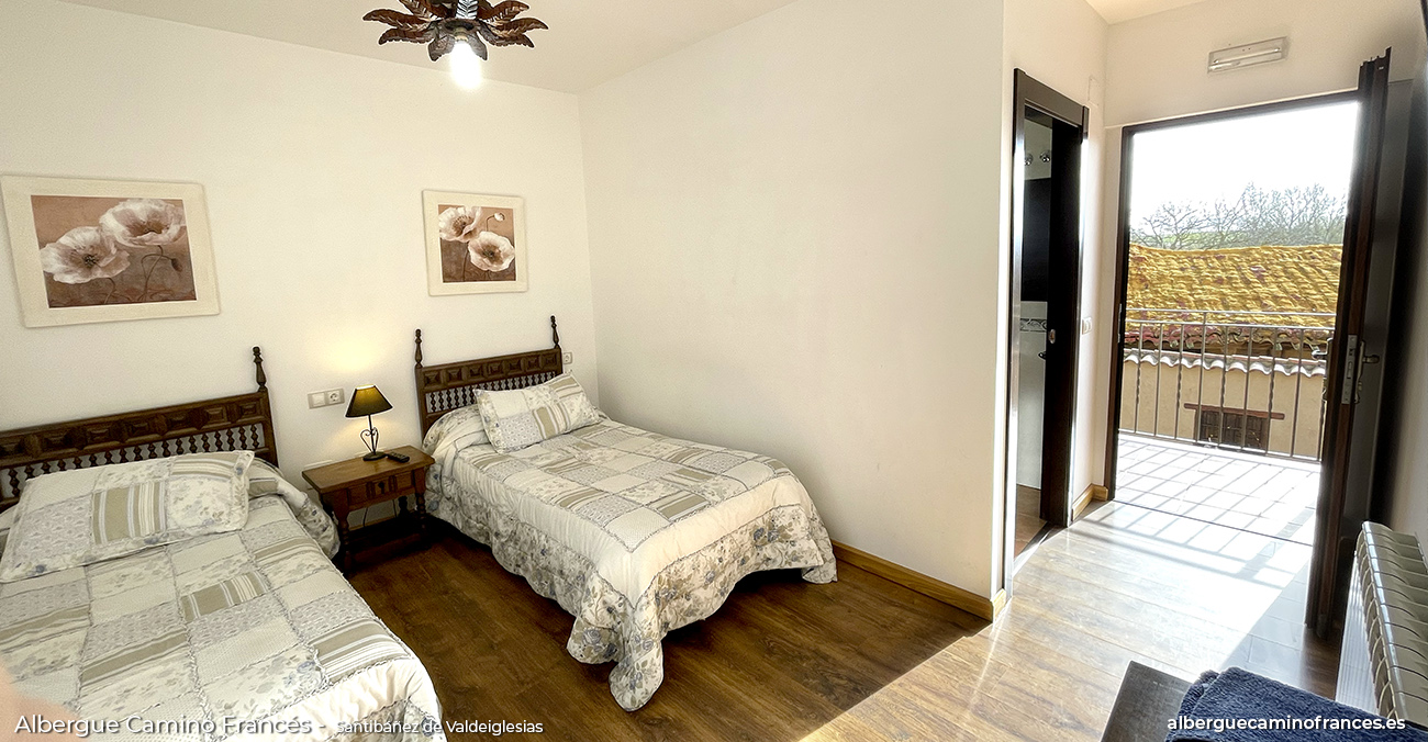 albergue-camino-frances-habitacion-doble-baño-privado